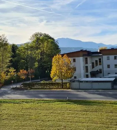 Edeltraud, Fusslaeufig Zum Und 20 Minuten Vom Skigebiet Entfernt デーブリアッハ